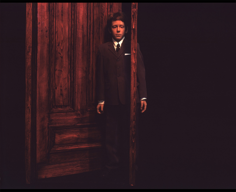 VATERBILDER | FATHERPICTURES - Part II - Der Vertrag / The contract- 2004 ©  Burkhard Philipp von Harder